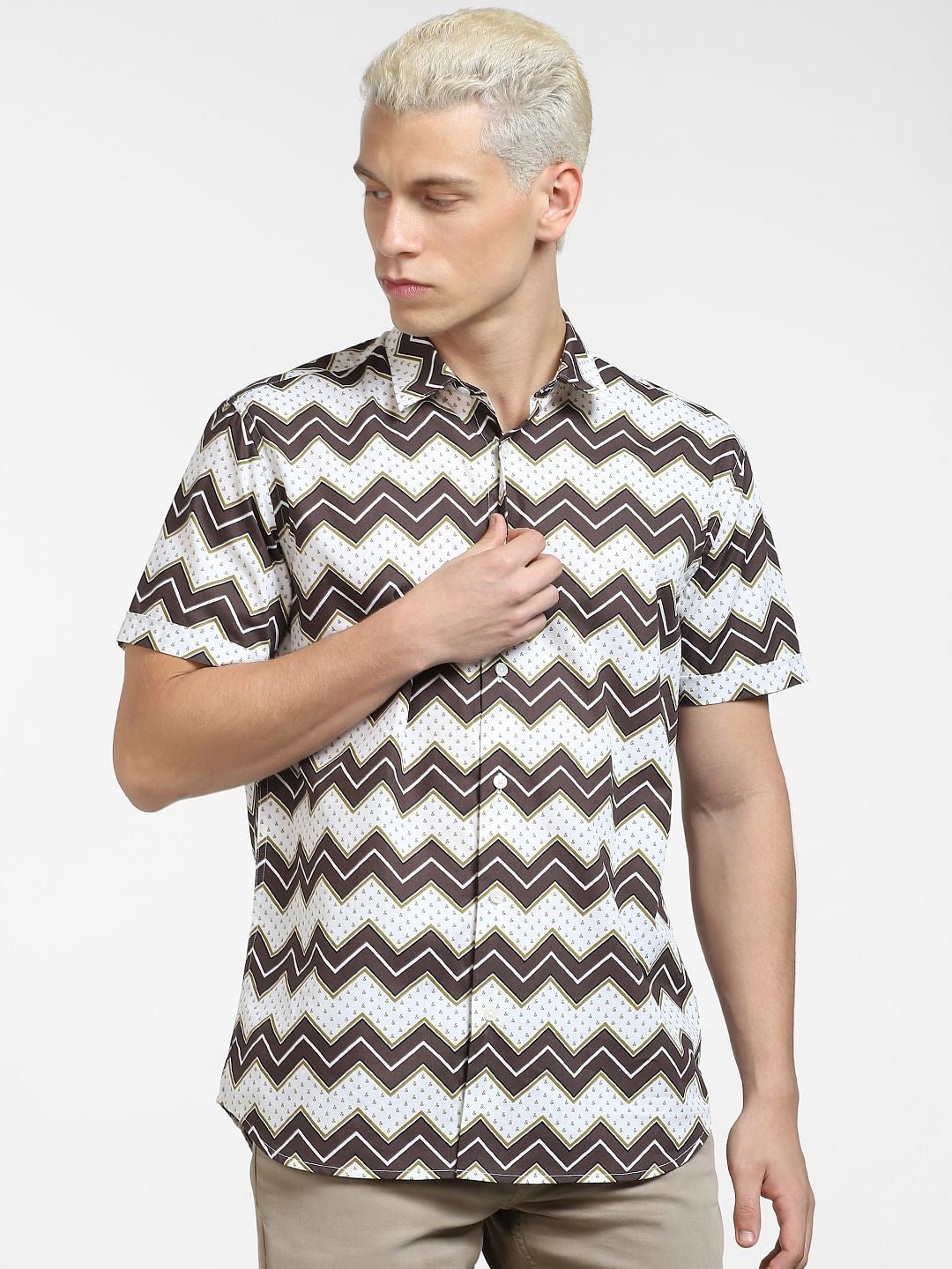 Brown Abstract Print Short Sleeves Shirt