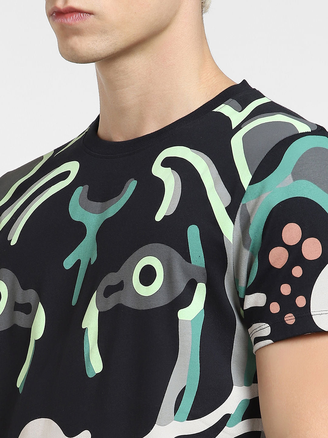 Black Printed Crew Neck T-shirt