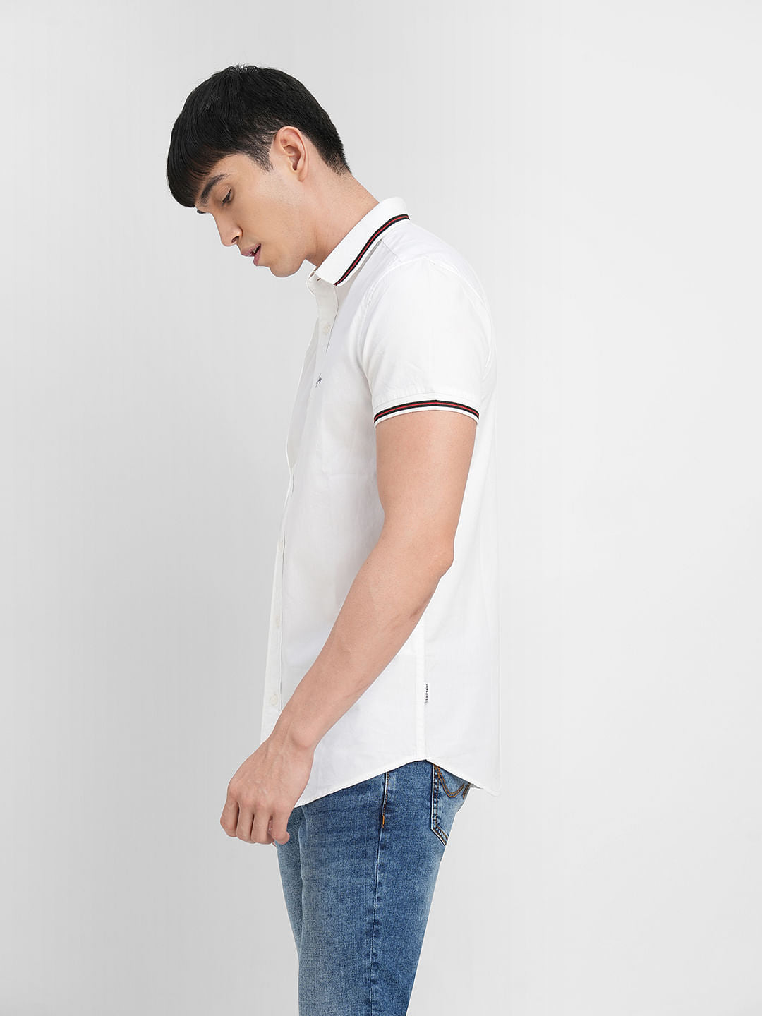 White Short Sleeves Shirt