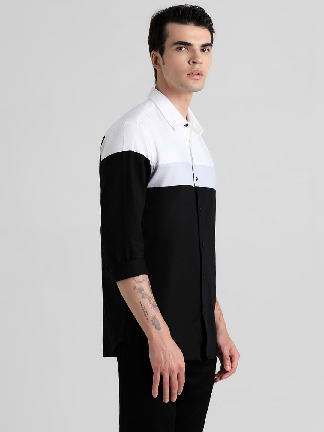 Black Colourblocked Full Sleeves Shirt