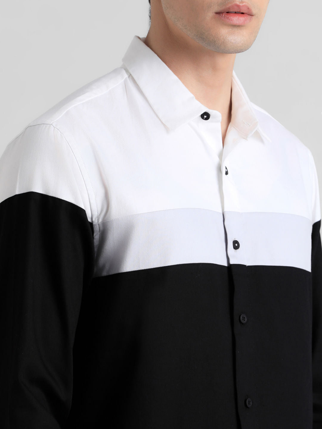 Black Colourblocked Full Sleeves Shirt