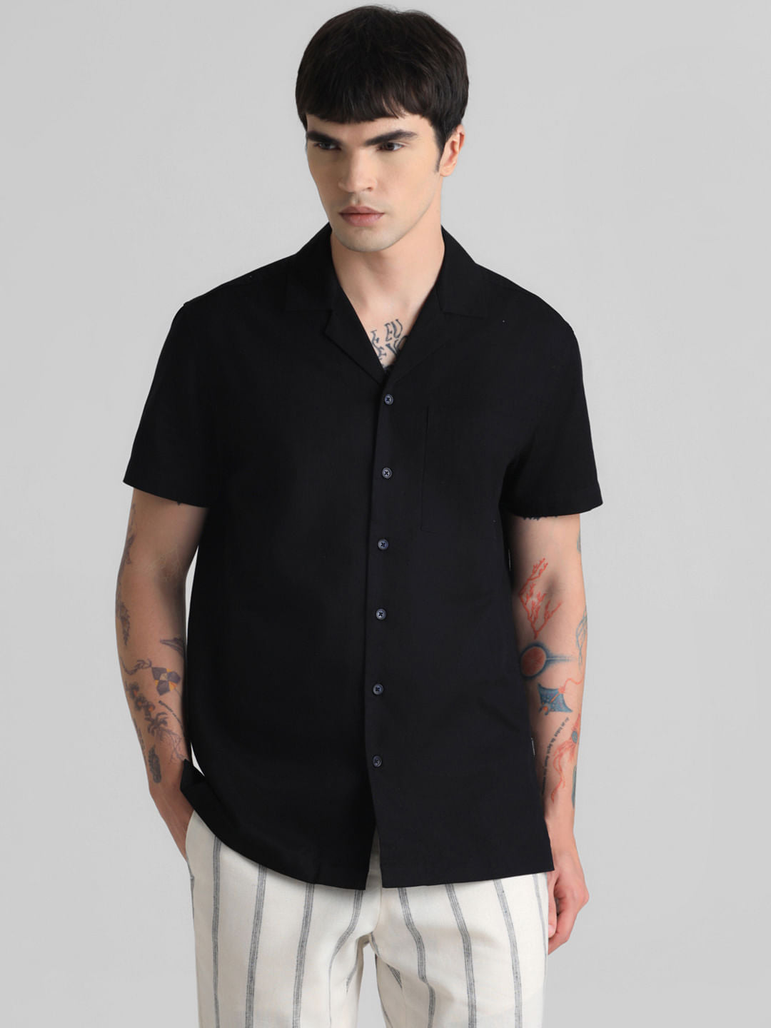Black Short Sleeves Shirt