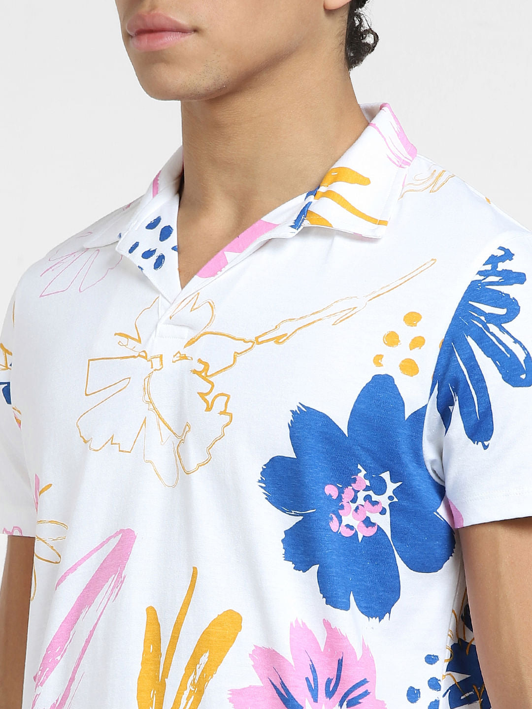 White Floral Print Short Sleeves Shirt