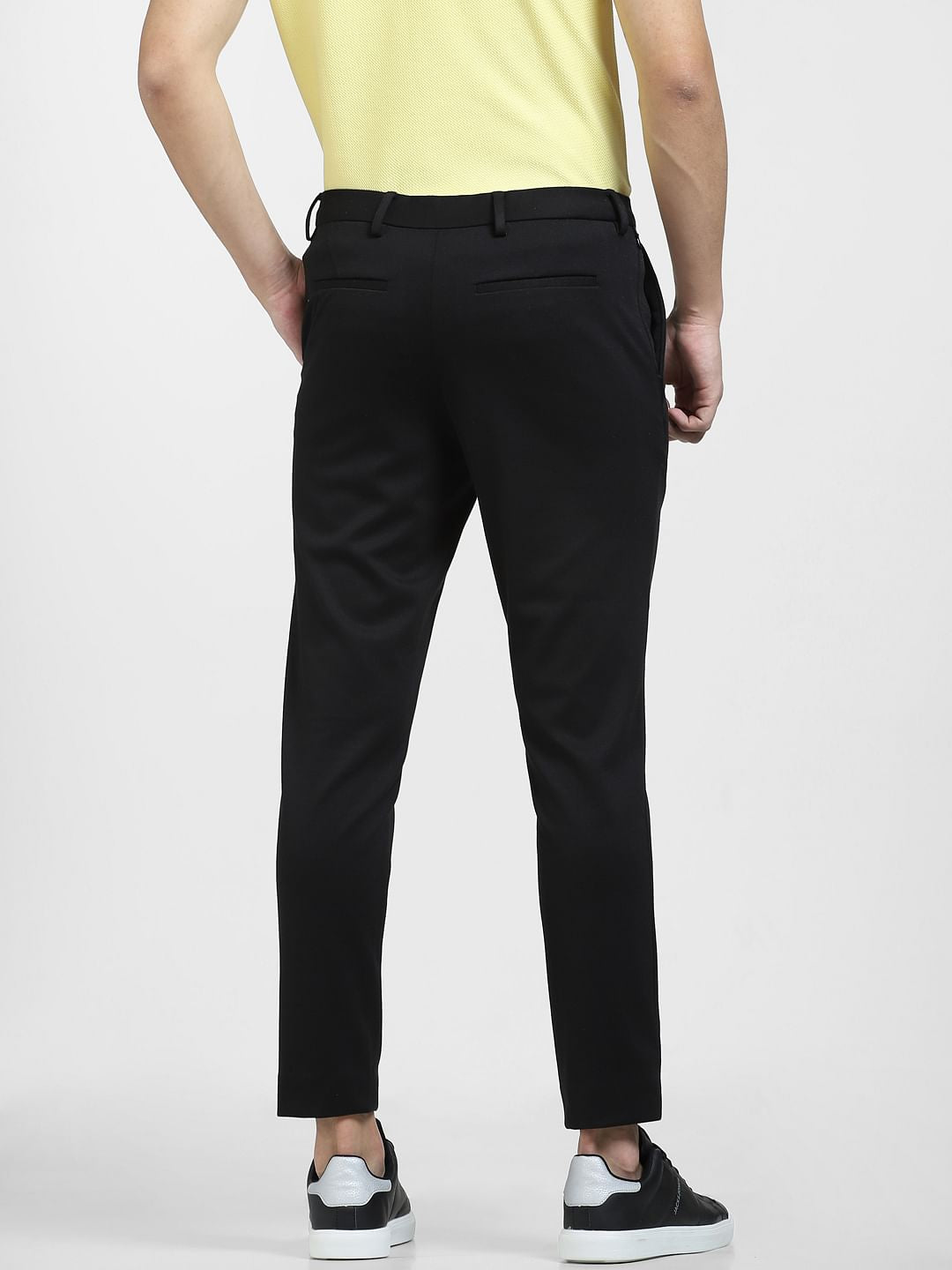 Knitted Mid Rise Slim Fit Pants