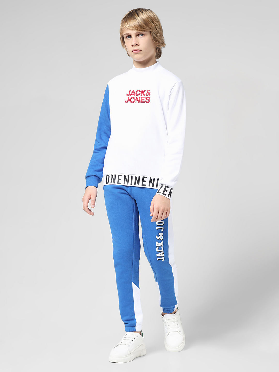 JUNIOR BOYS White Colourblocked Sweatshirt