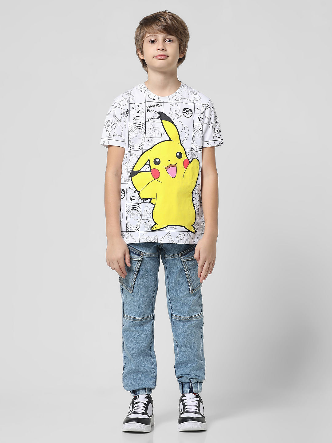 x Pok mon White Printed Crew Neck T-shirt