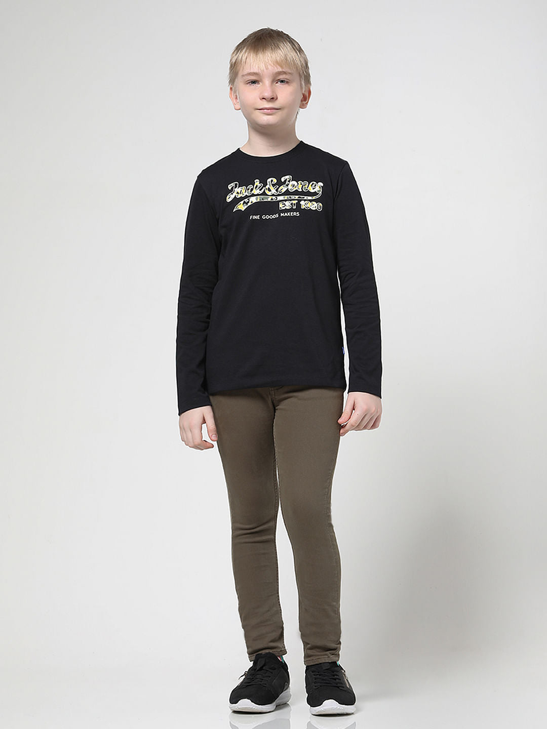 Boys Black Chest Branding Full Sleeves T-shirt