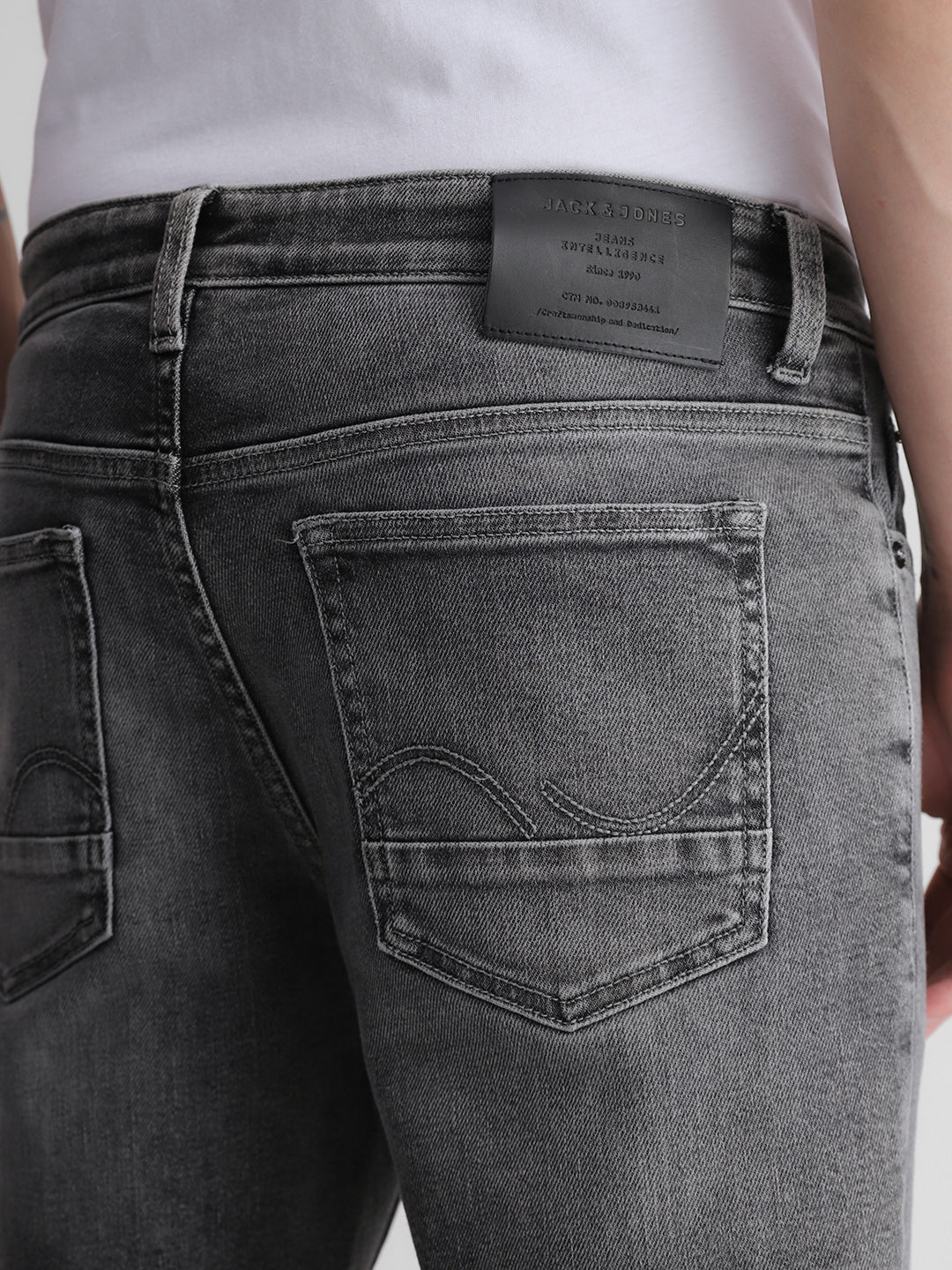 Grey Washed Cropped Jeans