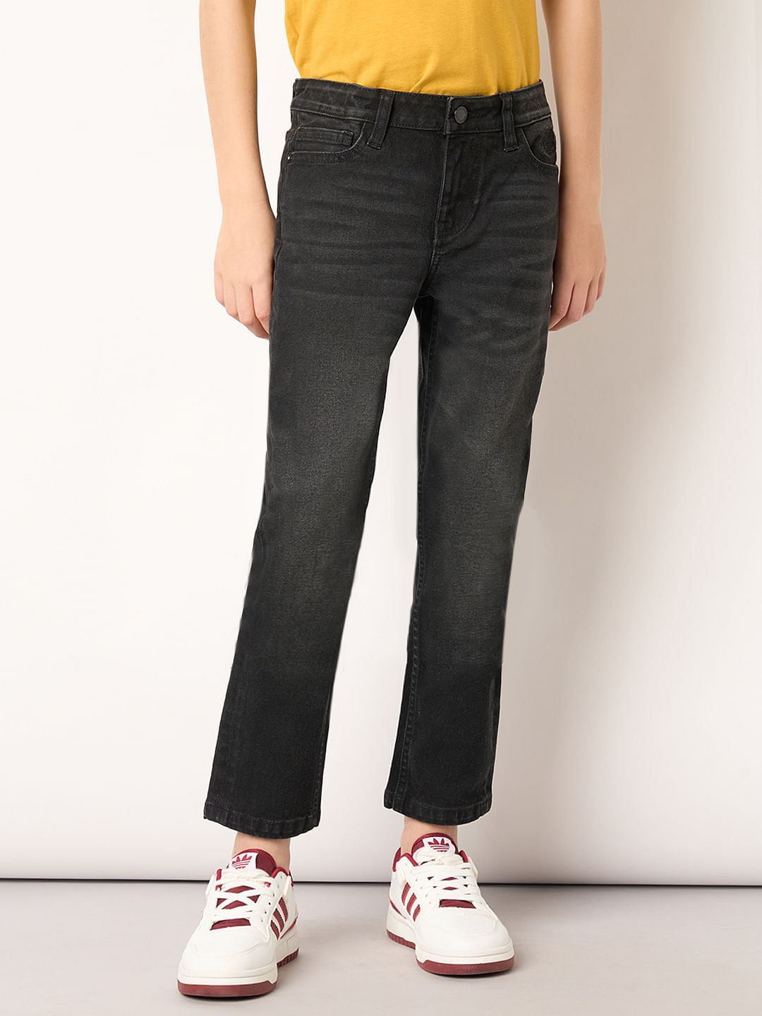 Boys Dark Grey Mid Rise Regular Fit Jeans
