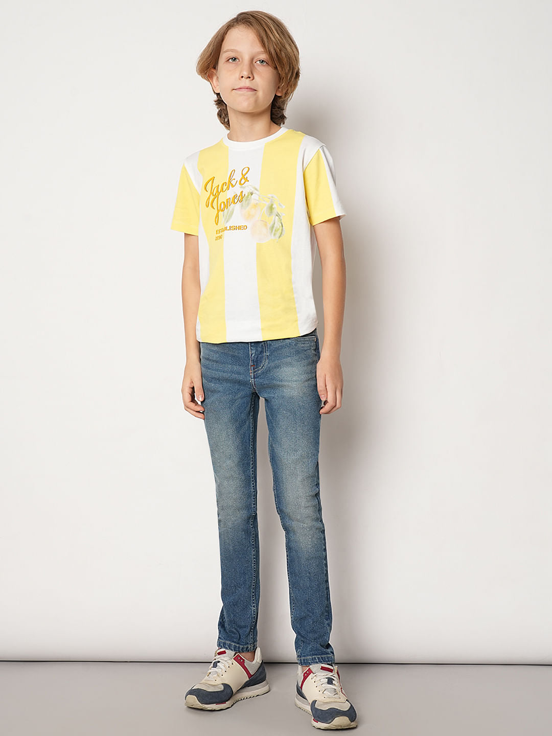 Boys Blue Mid Rise Regular Fit Jeans