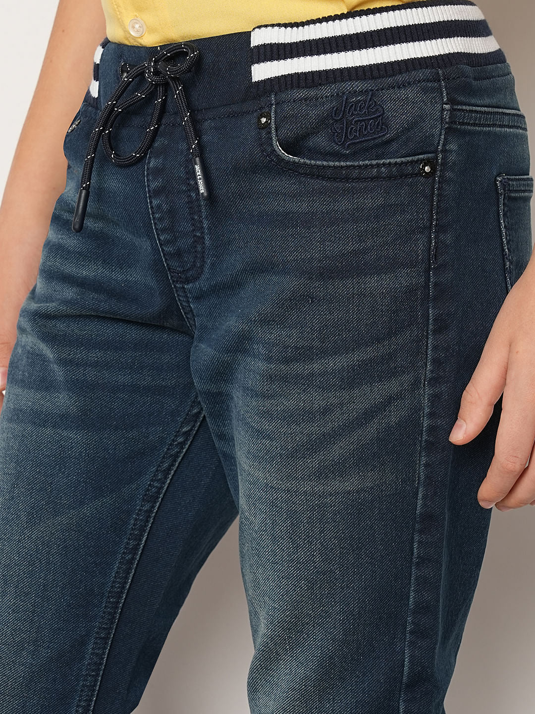 Boys Blue Mid Rise Regular Fit Jeans