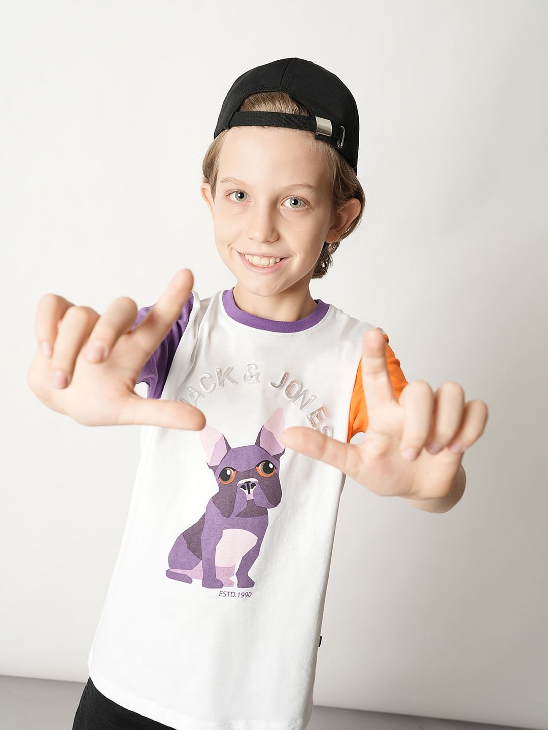 Boys White Colourblocked Crew Neck T-shirt