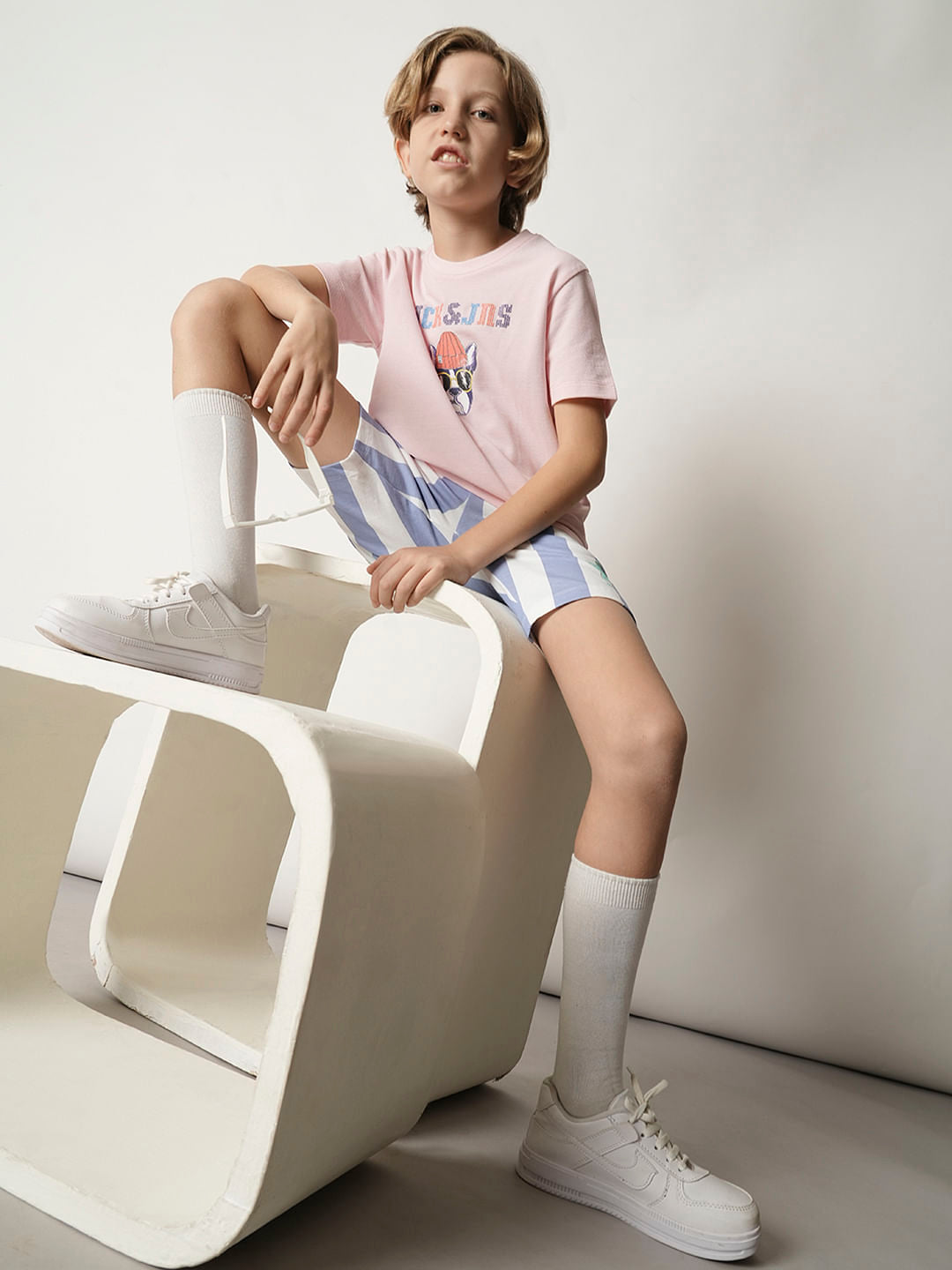 Boys Pink Embroidered Dot T-shirt