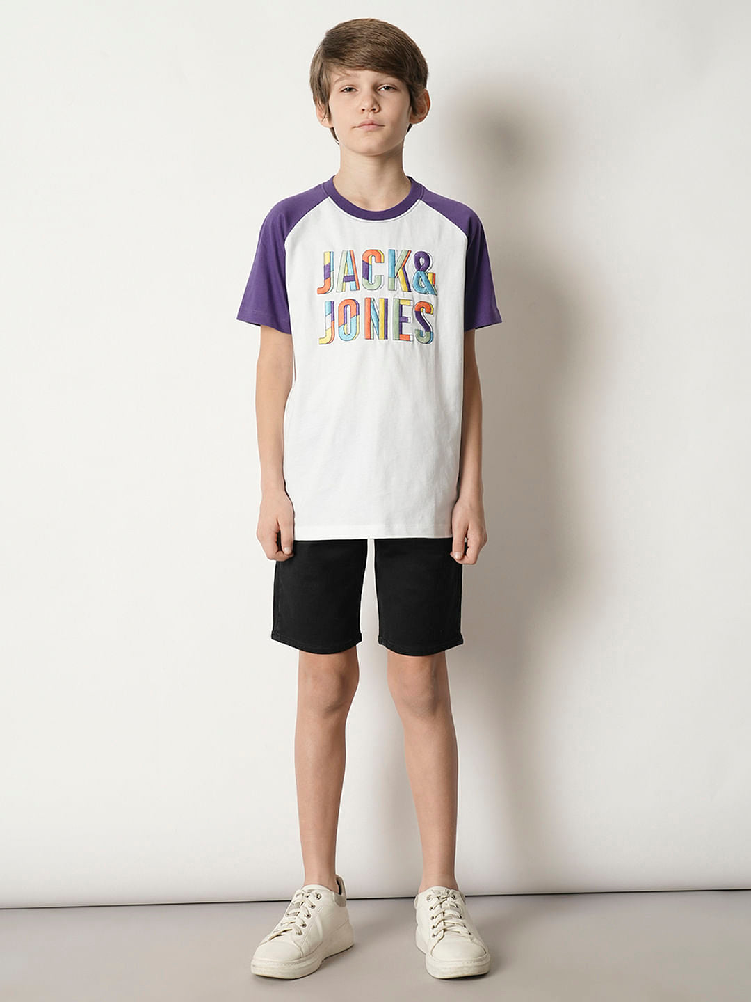 Boys White Colourblocked T-shirt