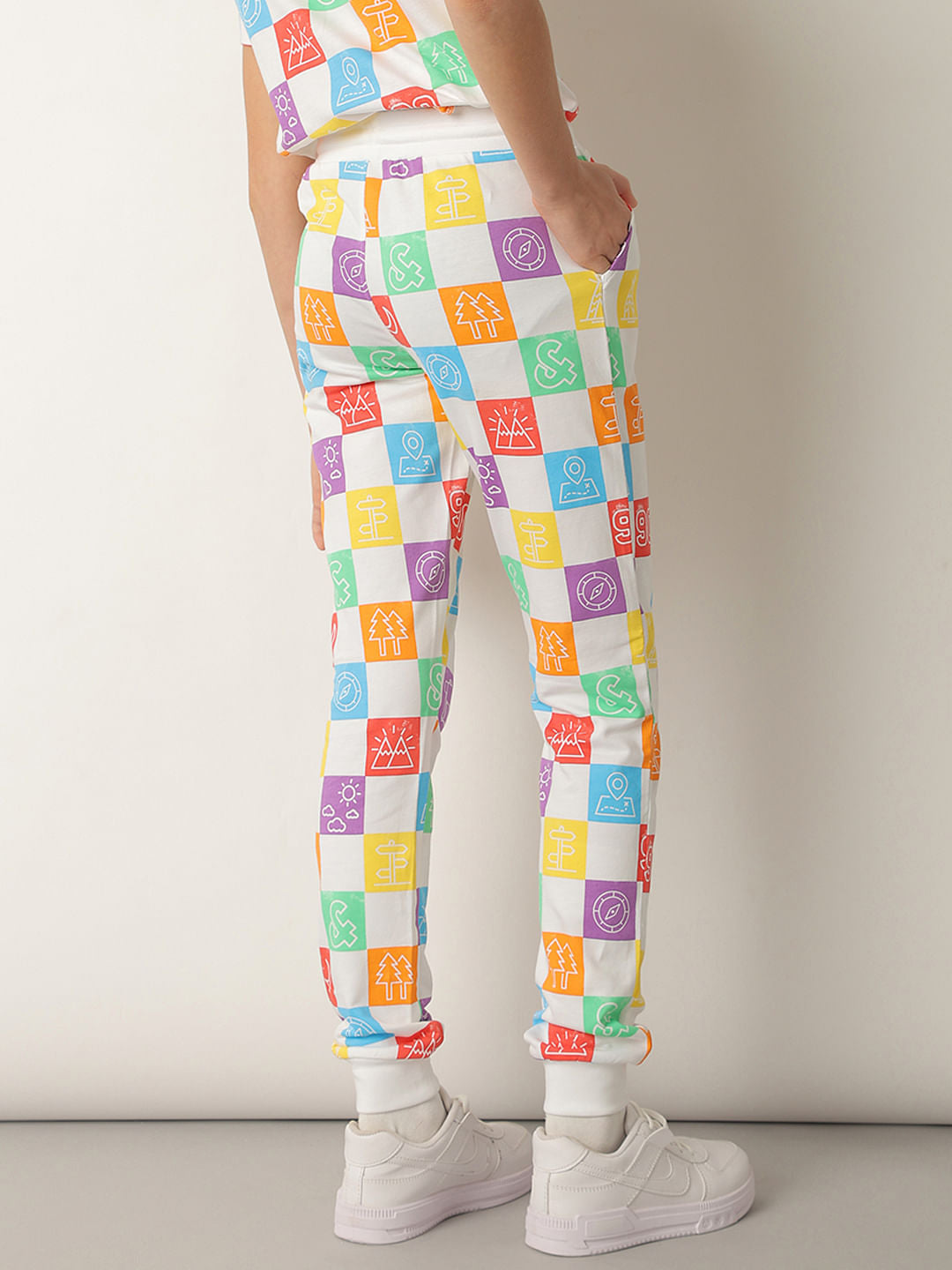 Boys White Printed Co-ord Set Sweatpants