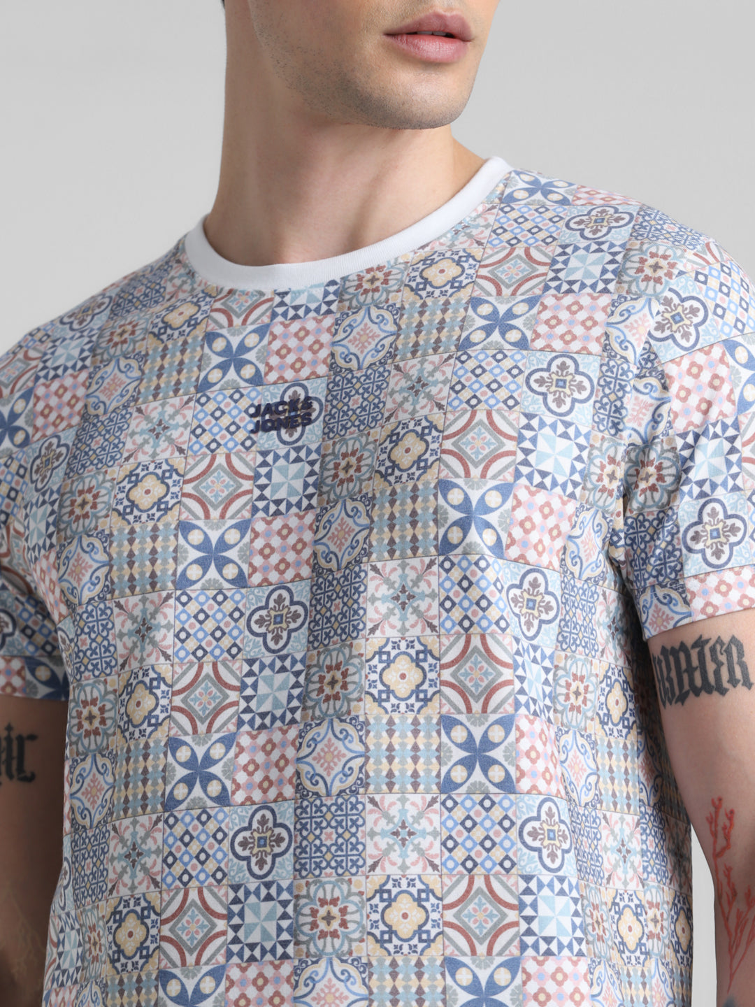 Abstract Tile Printed T-shirt