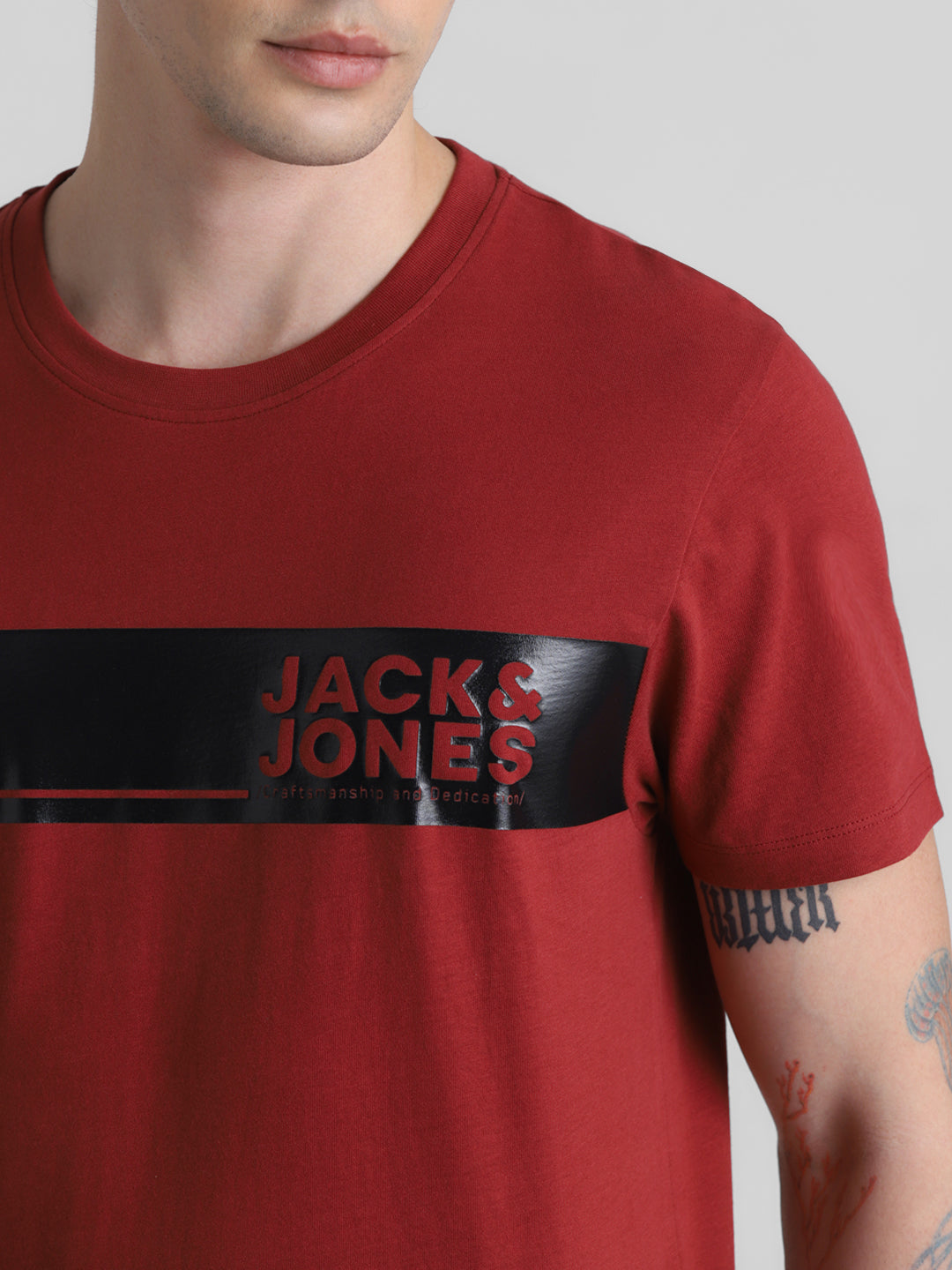 Red Chest Print Cotton T-shirt