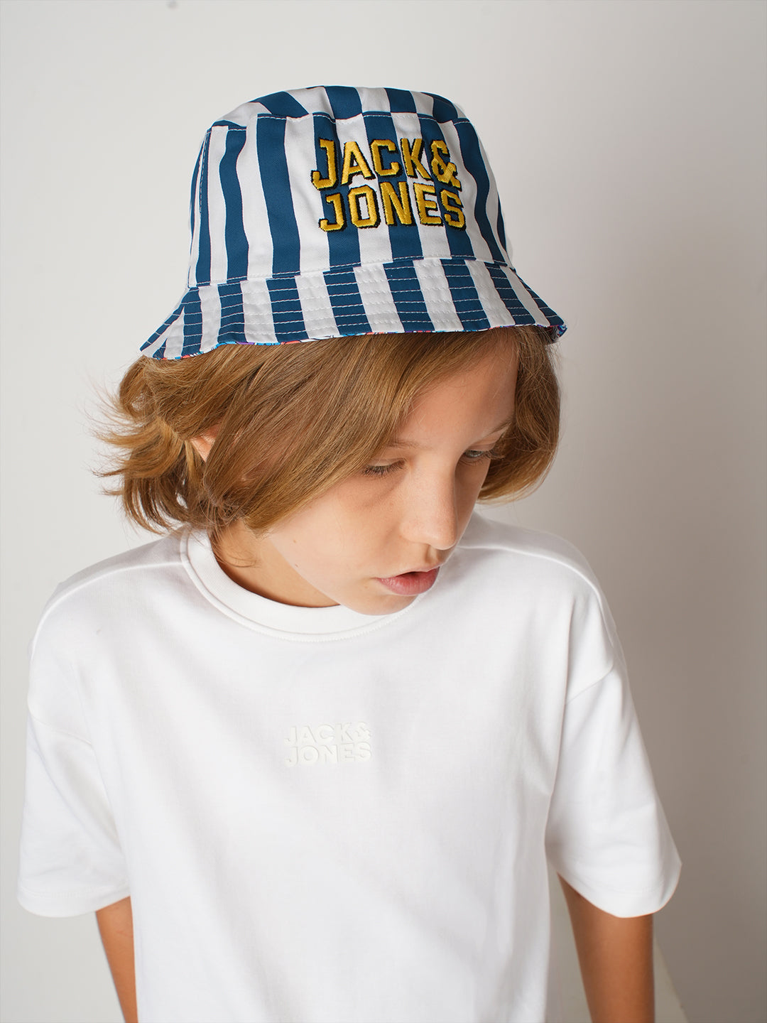JUNIORS Reversible Print Accessories