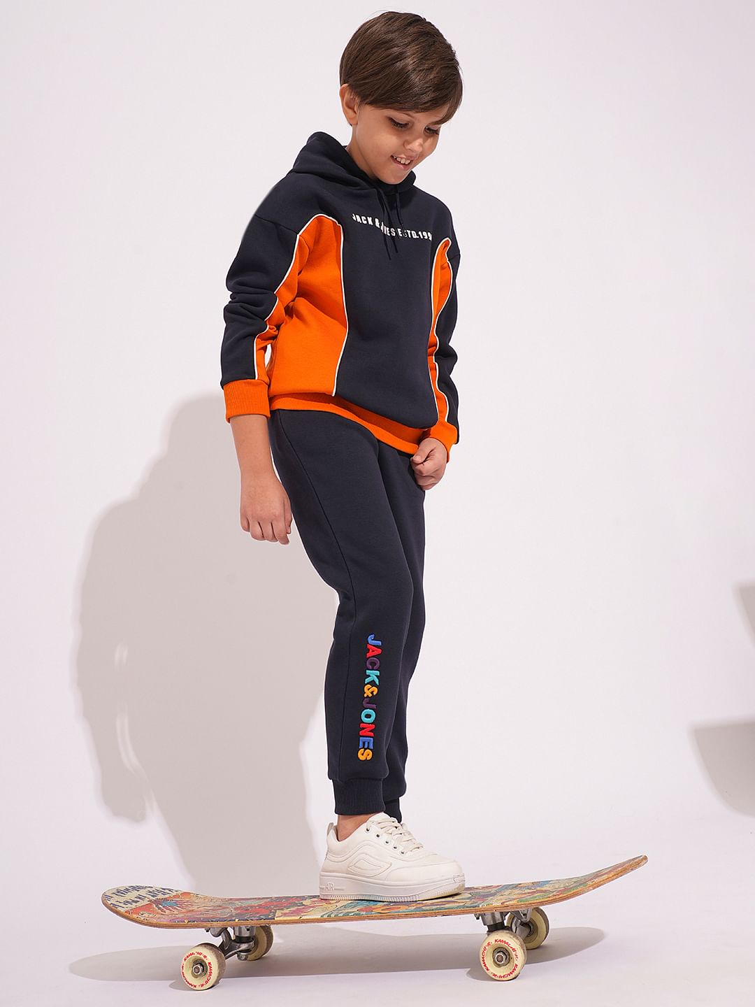 Boys Navy Blue Colourblocked Sweatshirt