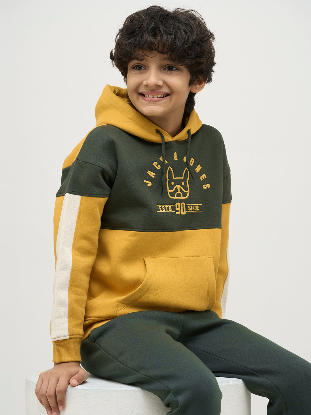 Boys Green Colourblocked Sweatshirt