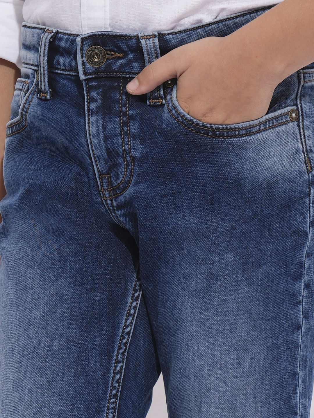 Blue Mid Rise Washed Regular Fit Jeans