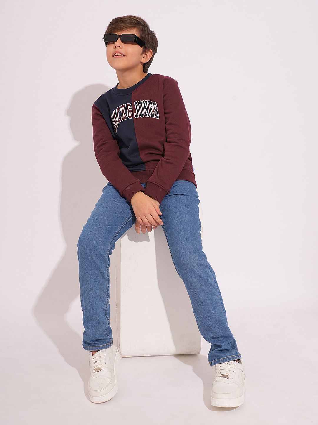 Boys Maroon Colourblocked Sweatshirt