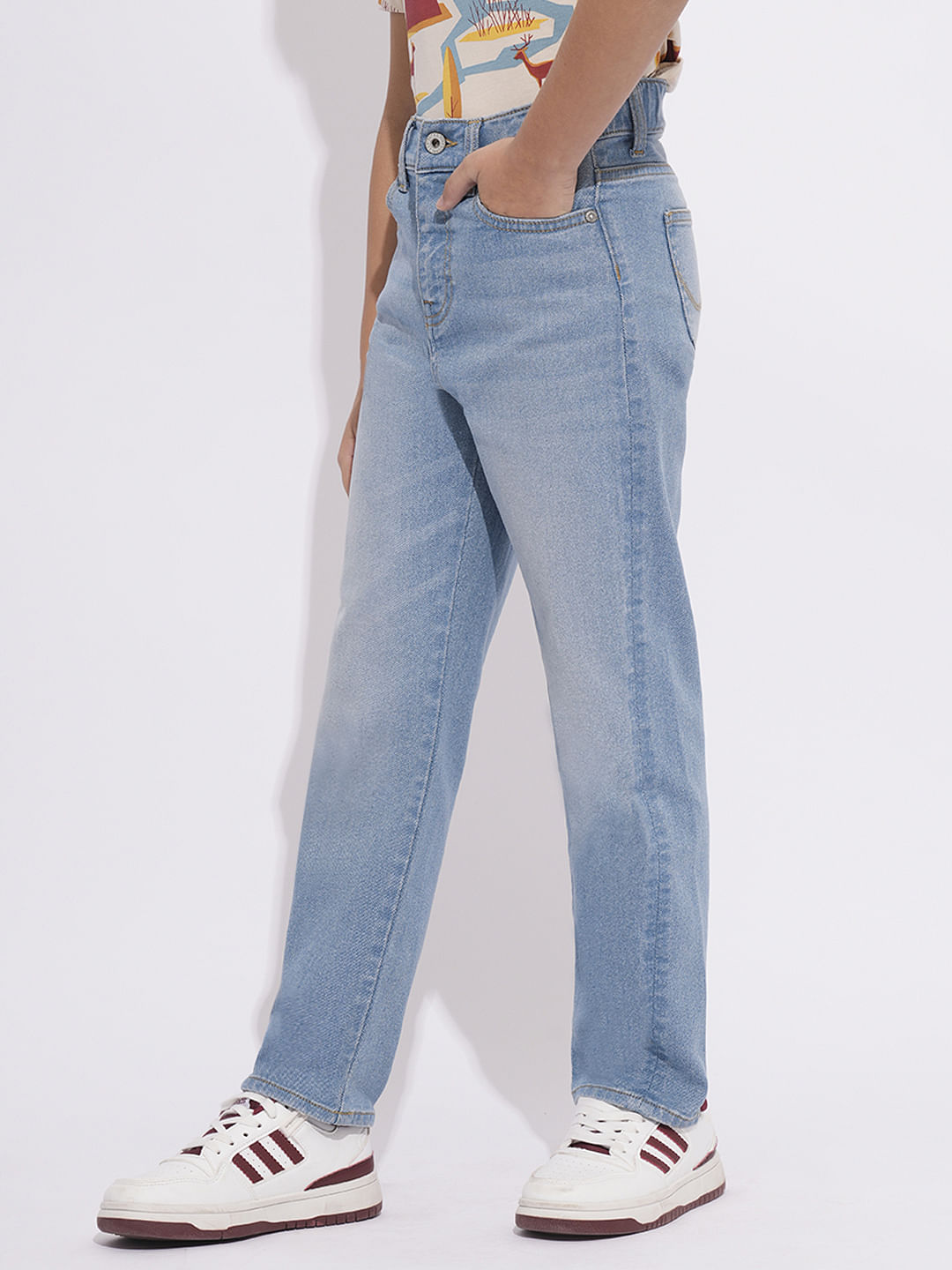 Light Blue Mid Rise Washed Loose Fit Jeans