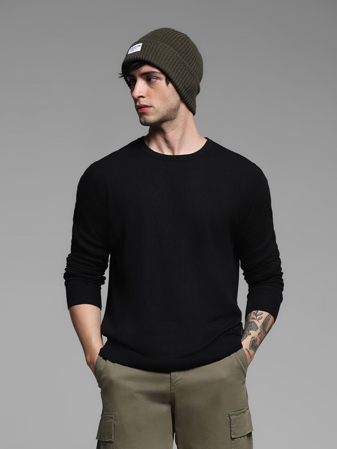 Black Flat Knit Pullover