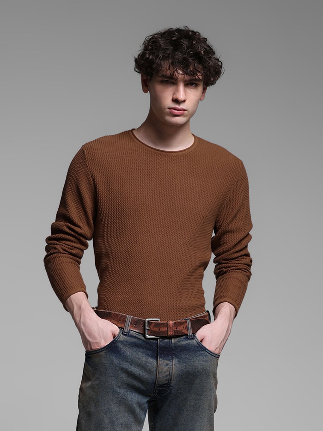 Brown Raw Edge Flat Knit Pullover