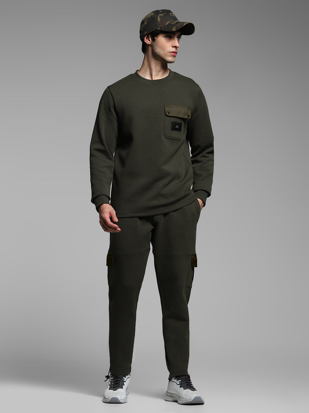 Men's Cotton Lycra Cargo Joggers With Drawstring Waist - Forest Green