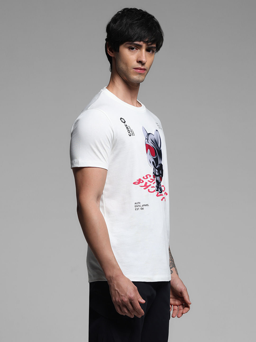 White Graphic Print Neck T-shirt