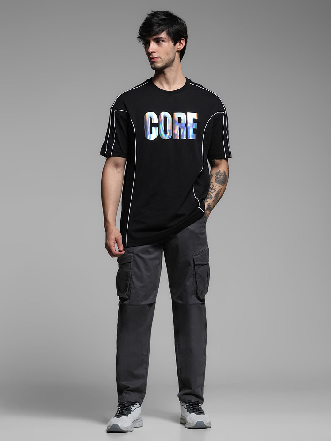 Black Holographic Print Boxy Fit T-shirt