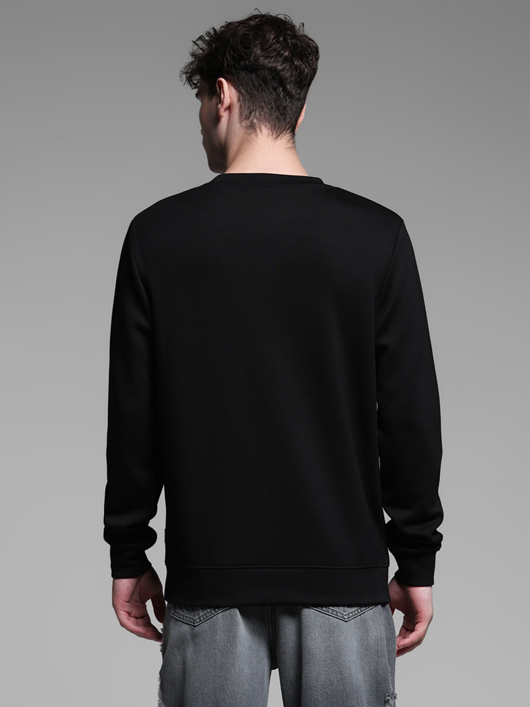 BLACK REGULAR FIT SWEATSHIRT