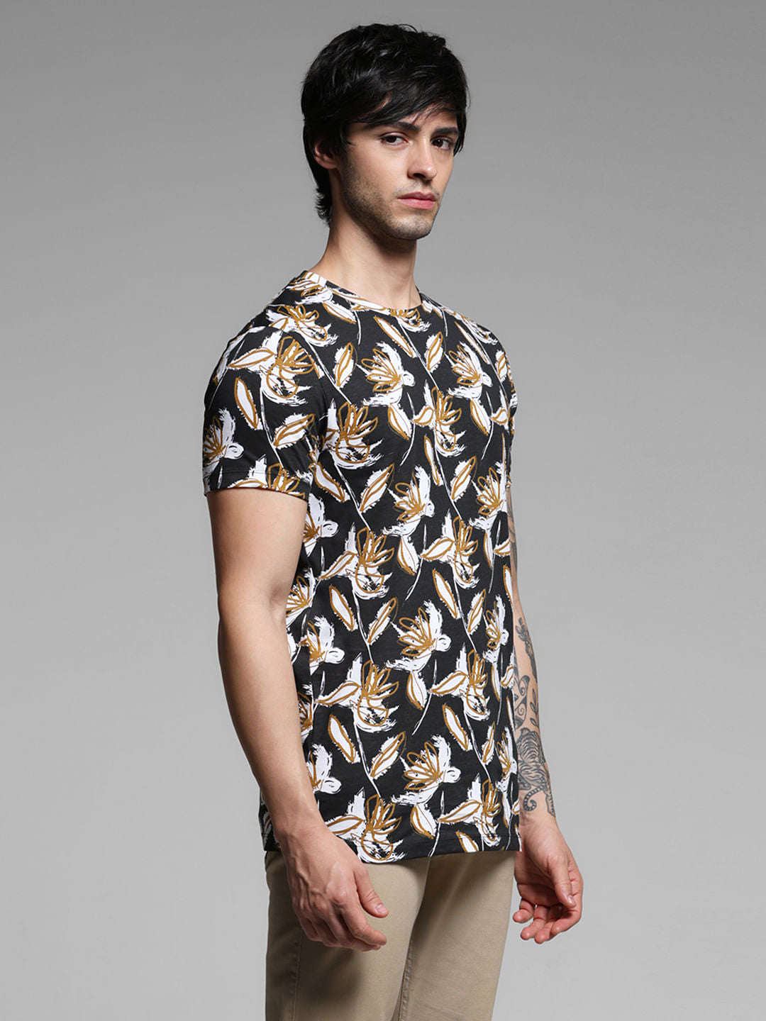 Black Abstract Print Crew Neck T-shirt