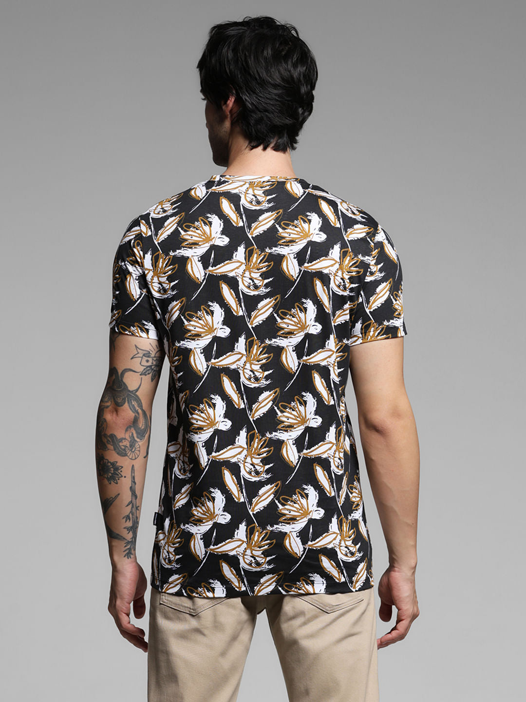 Black Abstract Print Crew Neck T-shirt