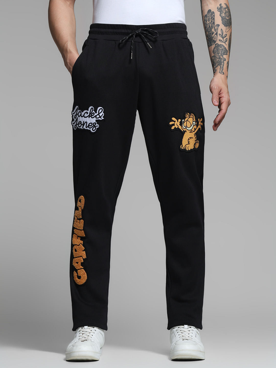 X GARFIELD Black Applique Printed Sweatpants