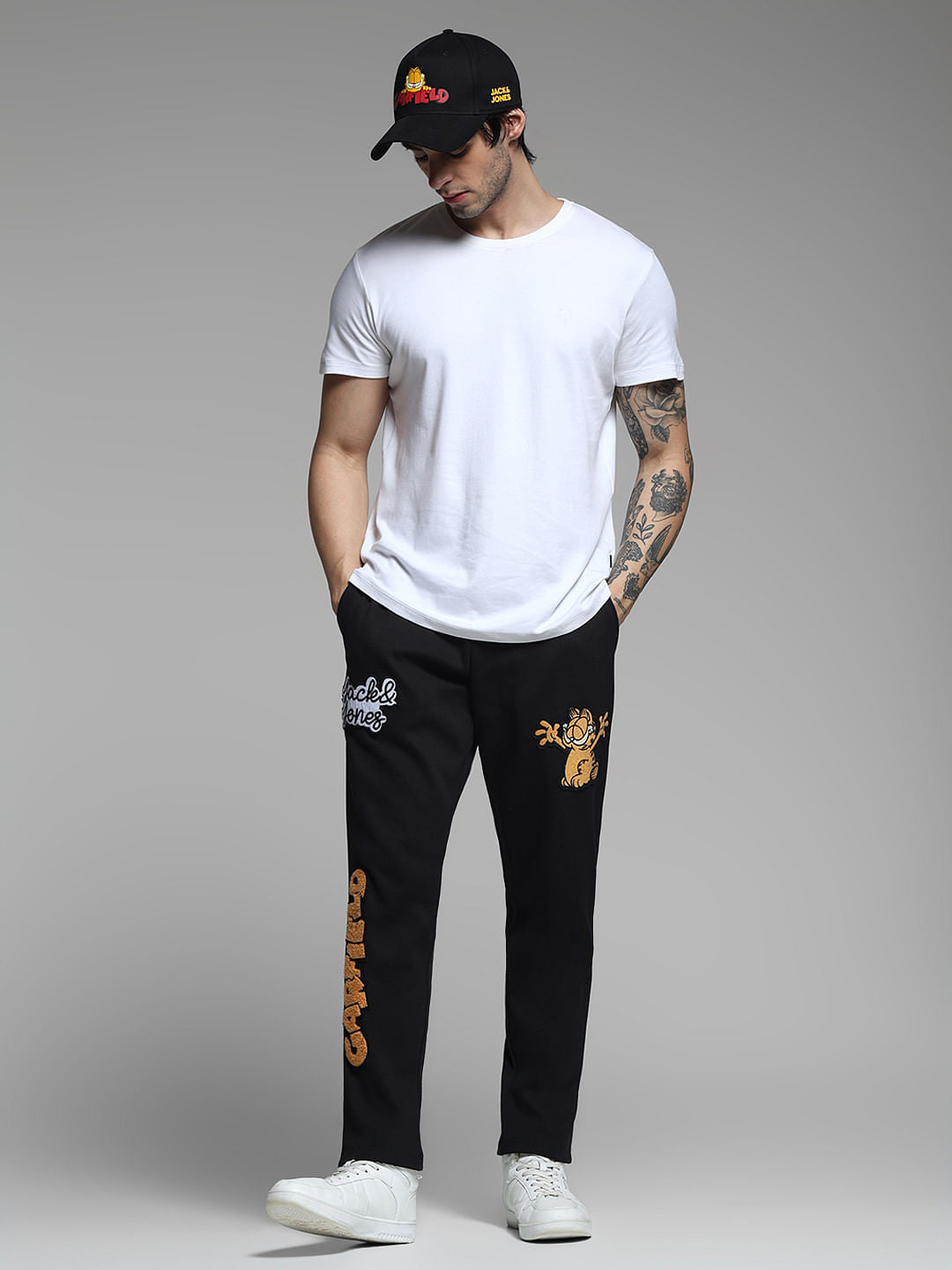 X GARFIELD Black Applique Printed Sweatpants