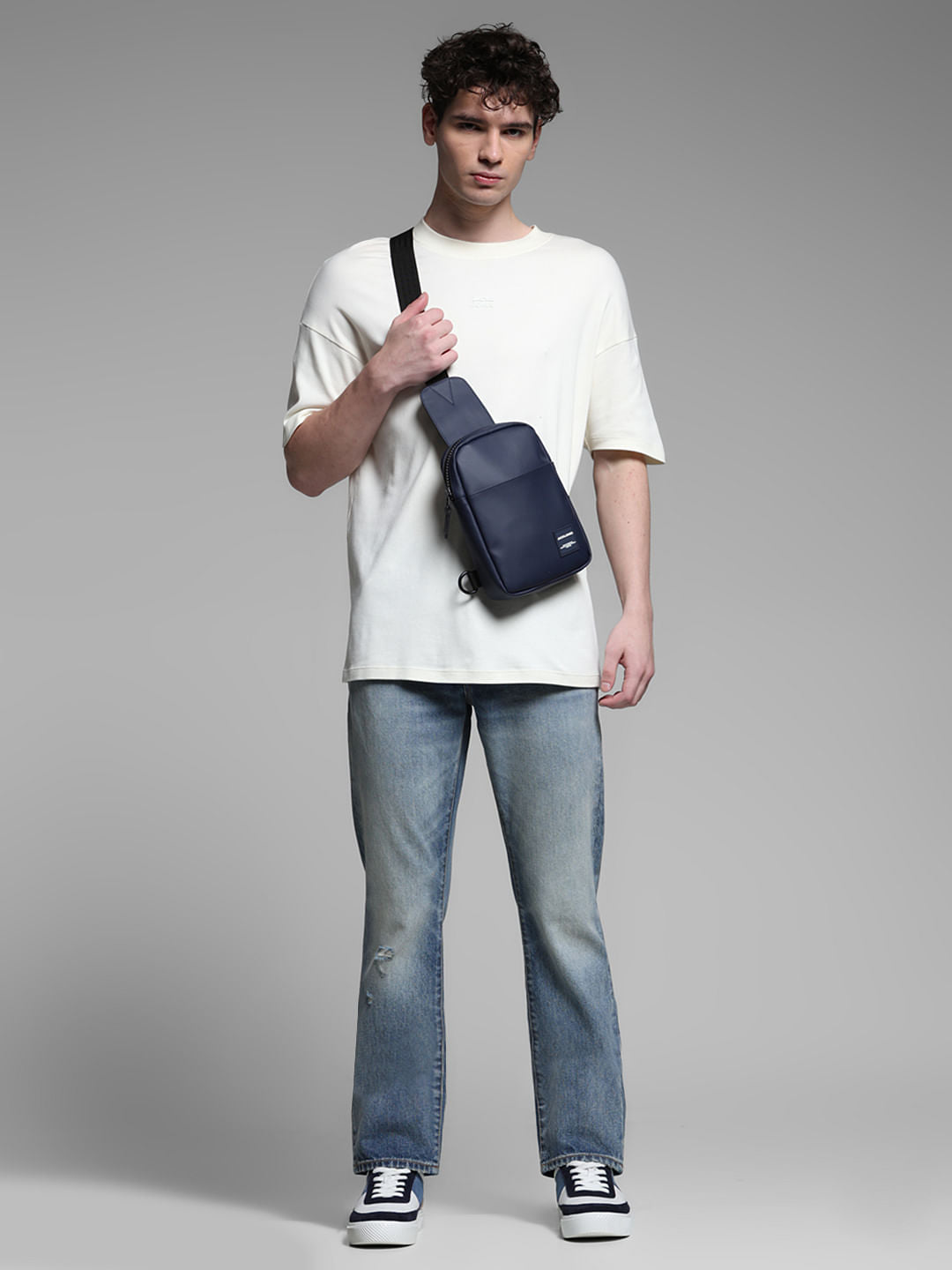 BLUE REGULAR FIT CLARK JEANS