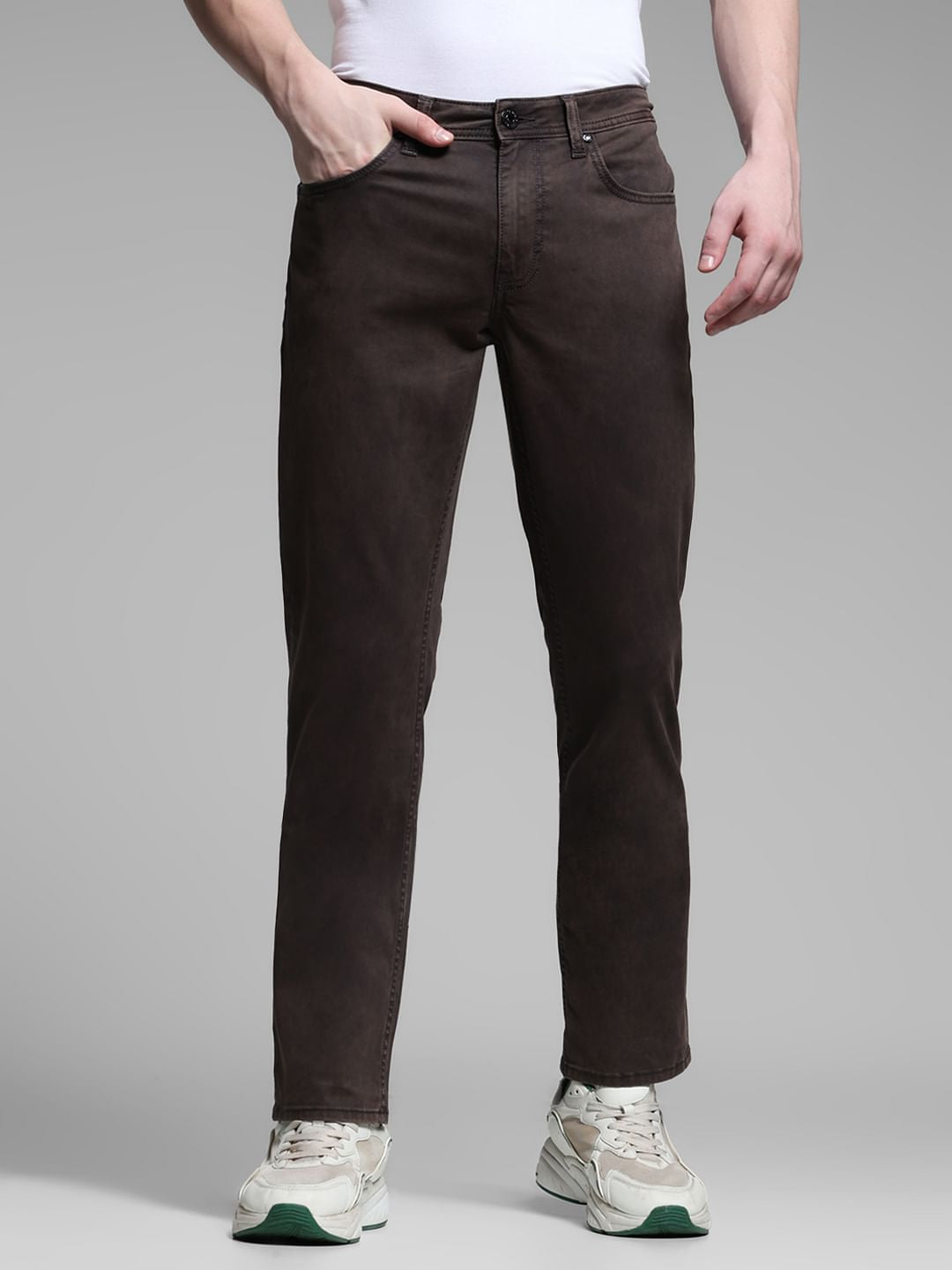 BROWN LOW RISE CLARK REGULAR FIT JEANS