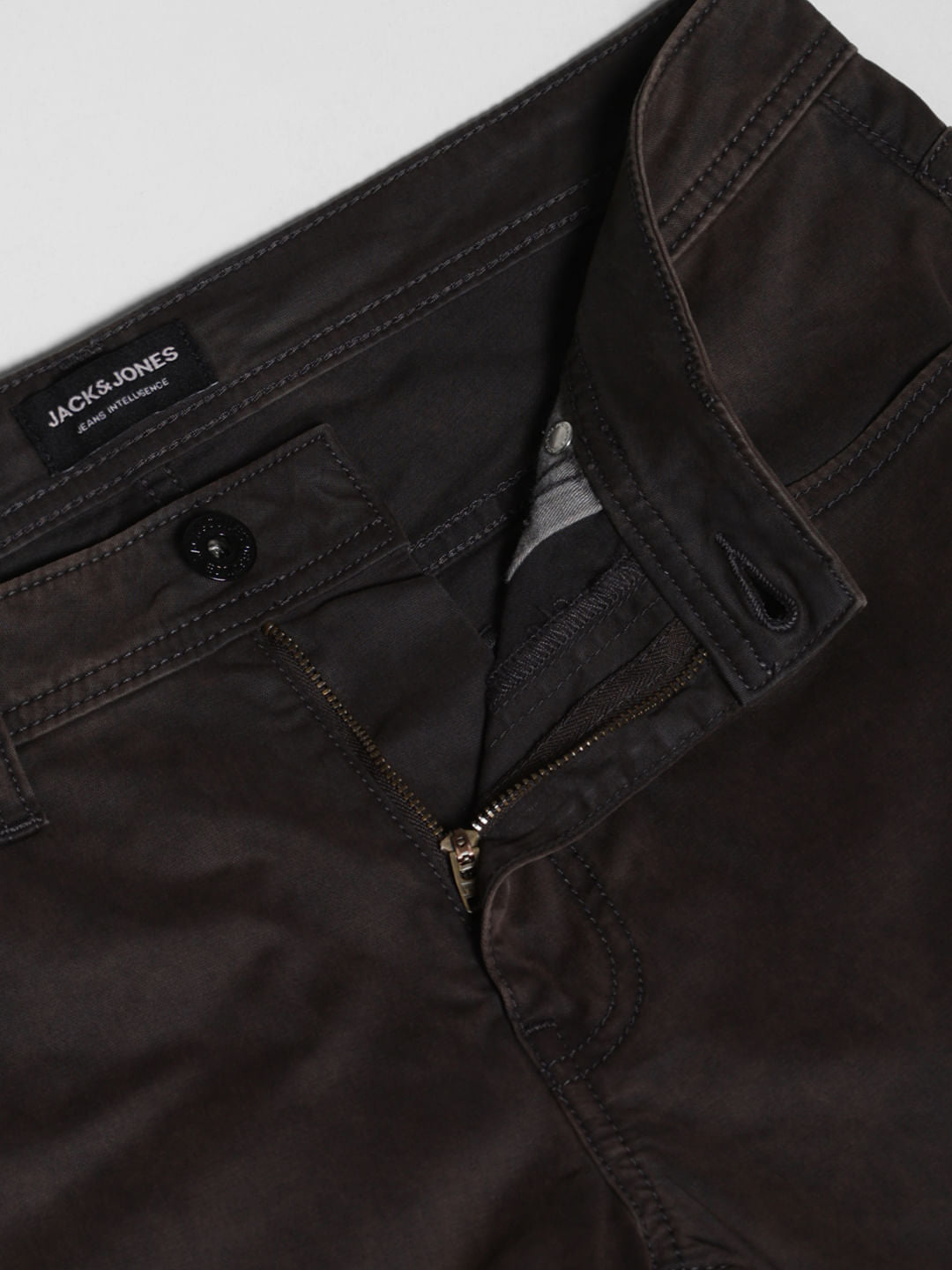BROWN LOW RISE CLARK REGULAR FIT JEANS