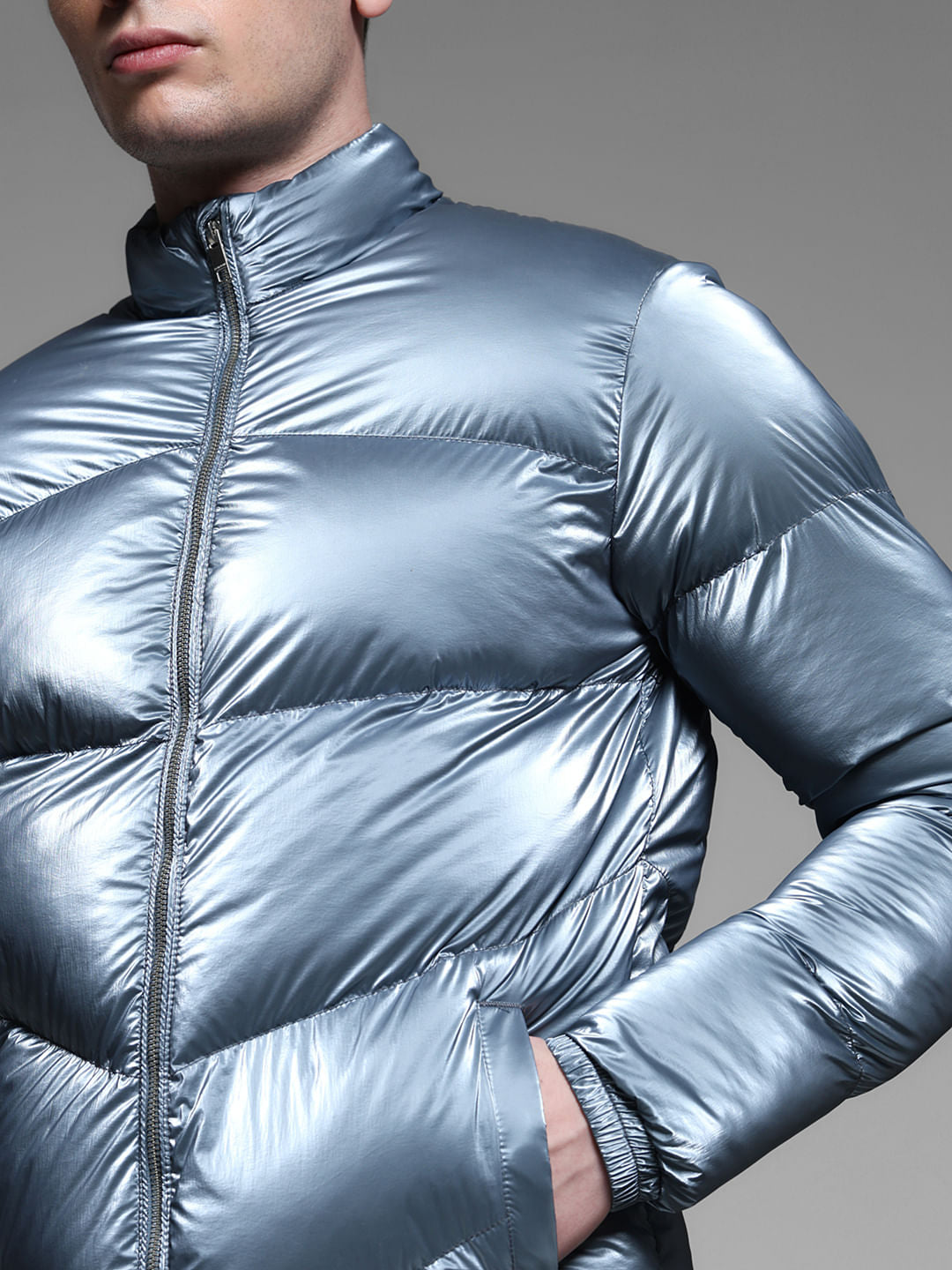 BLUE HIGH NECK PUFFER JACKET