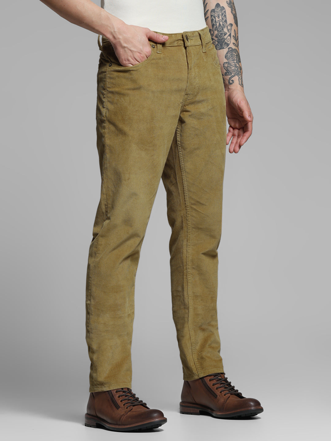 Men's Green Corduroy Chinos Regular Fit Low Rise
