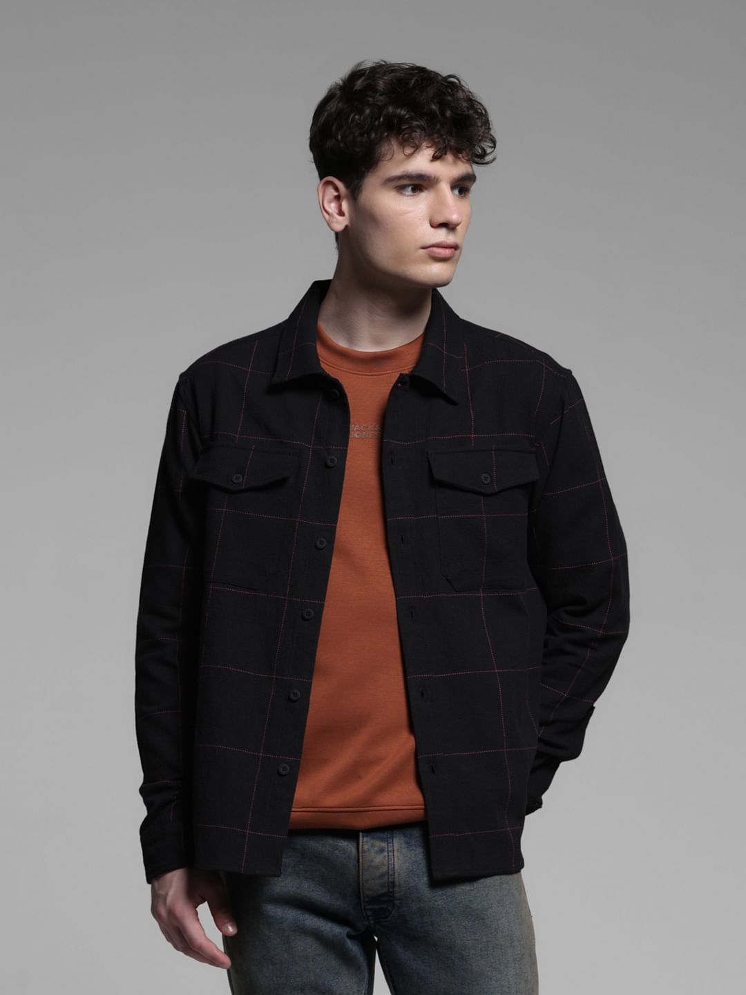 BLACK OVERSIZED SHIRT