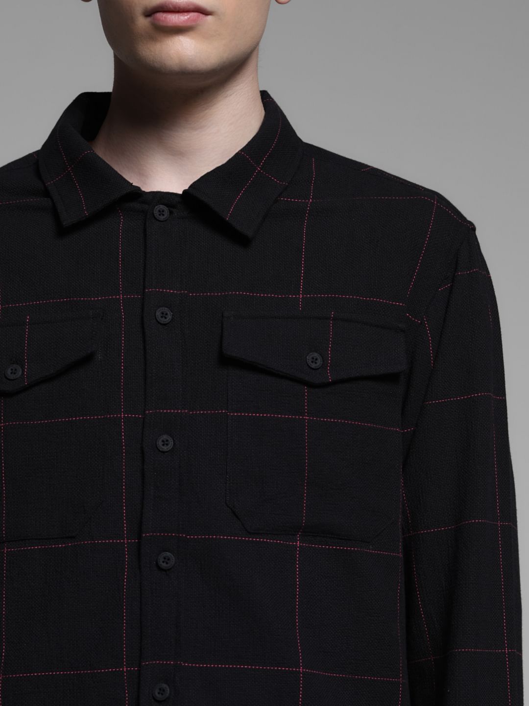 BLACK OVERSIZED SHIRT