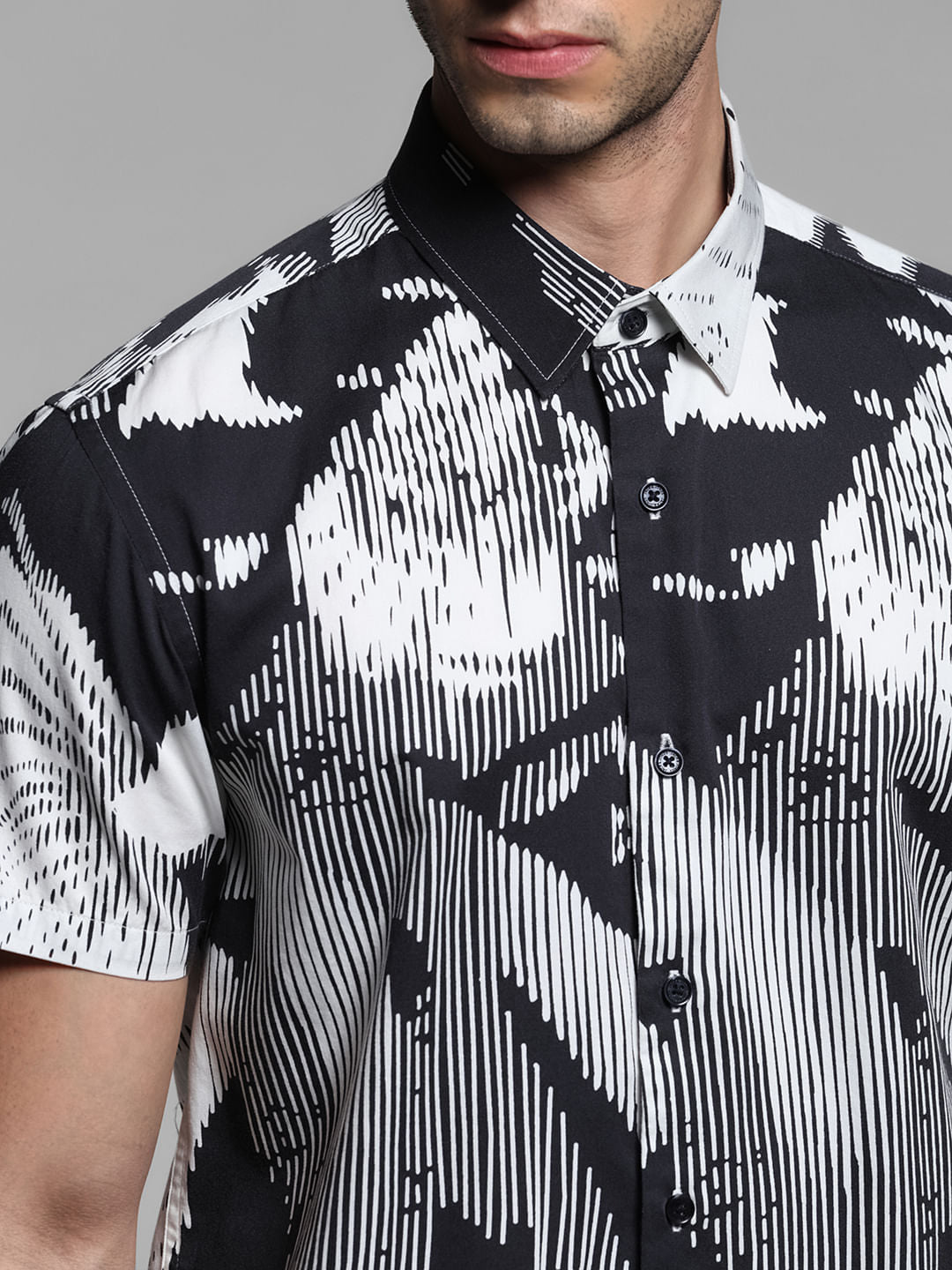 Black Printed Short Sleeves Shirt