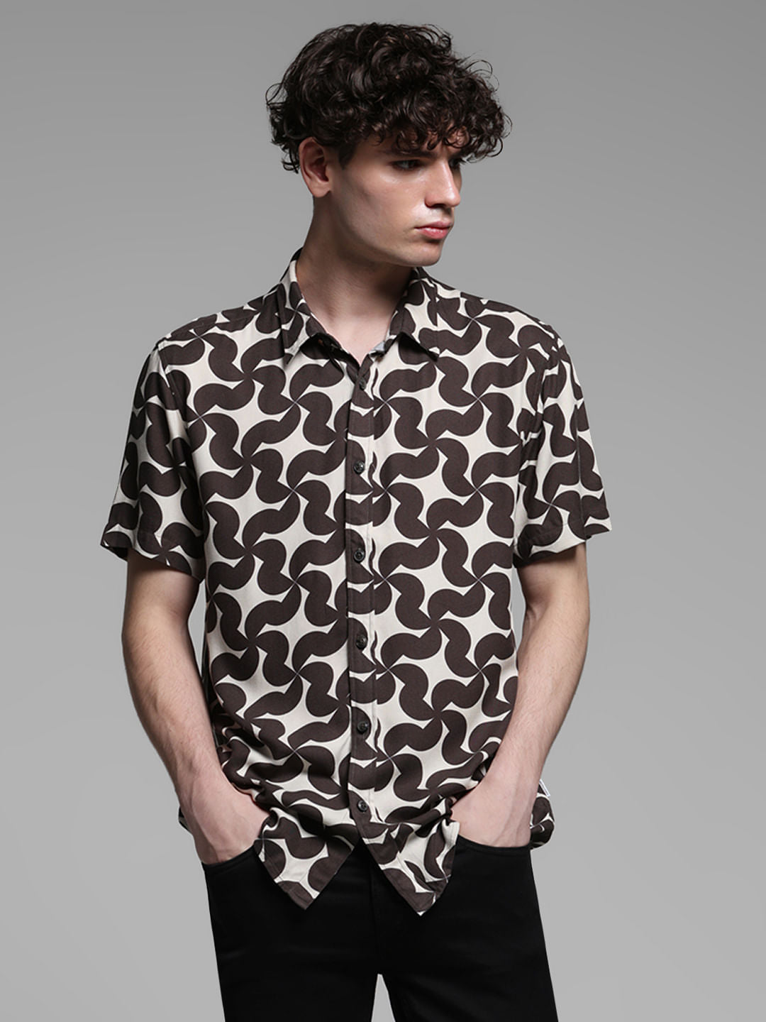 Brown Abstract Print Short Sleeves Shirt