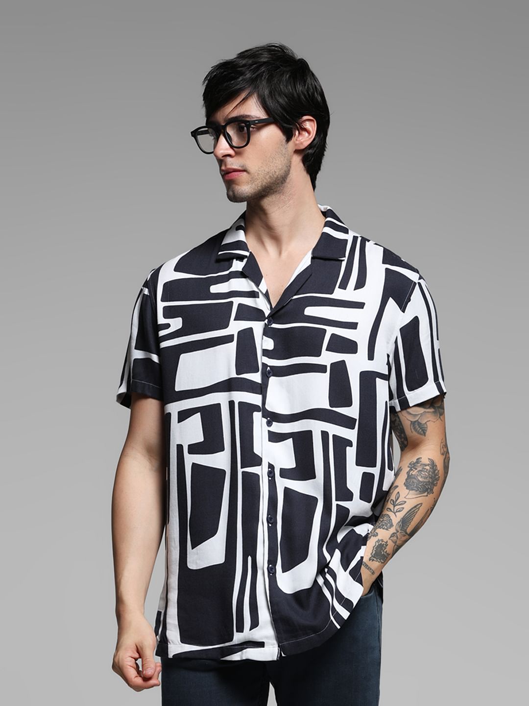 Blue Abstract Print Short Sleeves Shirt