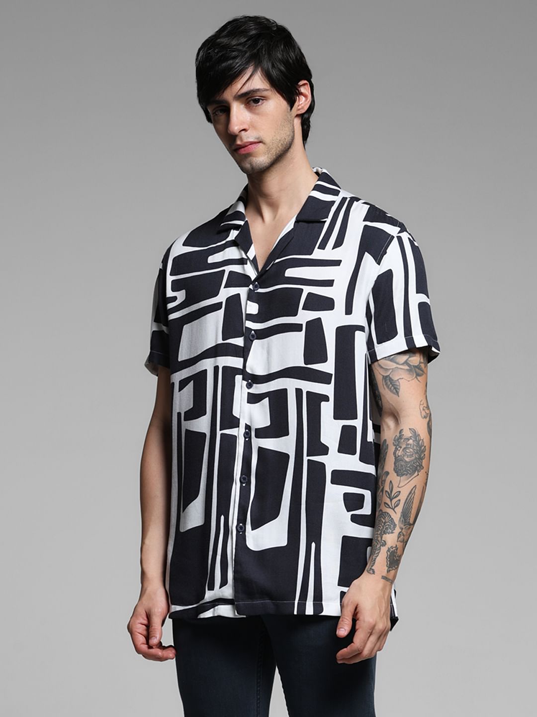 Blue Abstract Print Short Sleeves Shirt