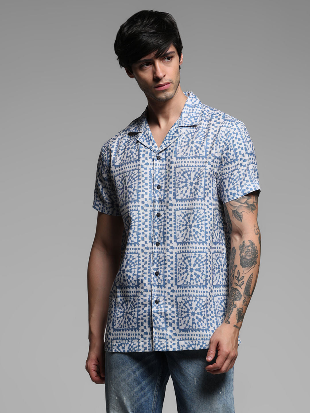 Blue Crochet Printed Short Sleeves Shirt