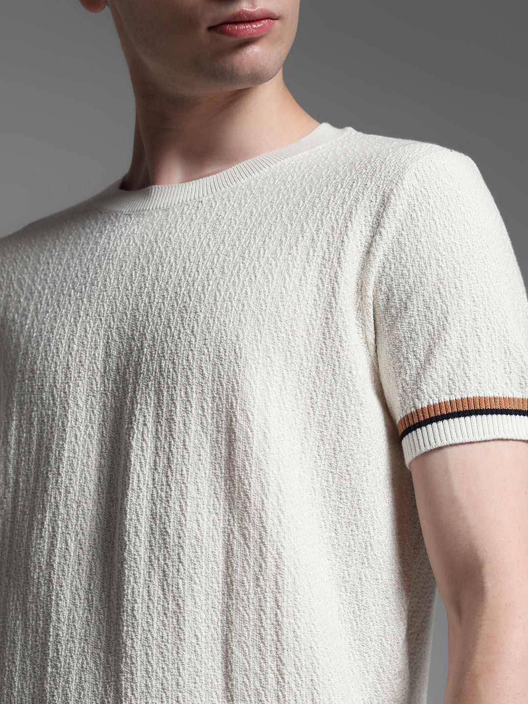 White Knitted Crew Neck Pullover